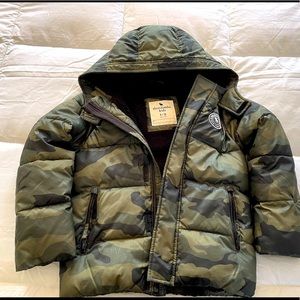 Abercrombie kids camo parka size 9/10
